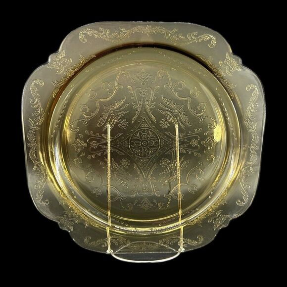 (4) Federal Amber Color, 1976, Madrid Pattern, Glass Square Dinner Plates 10.5"D - Picture 2 of 9